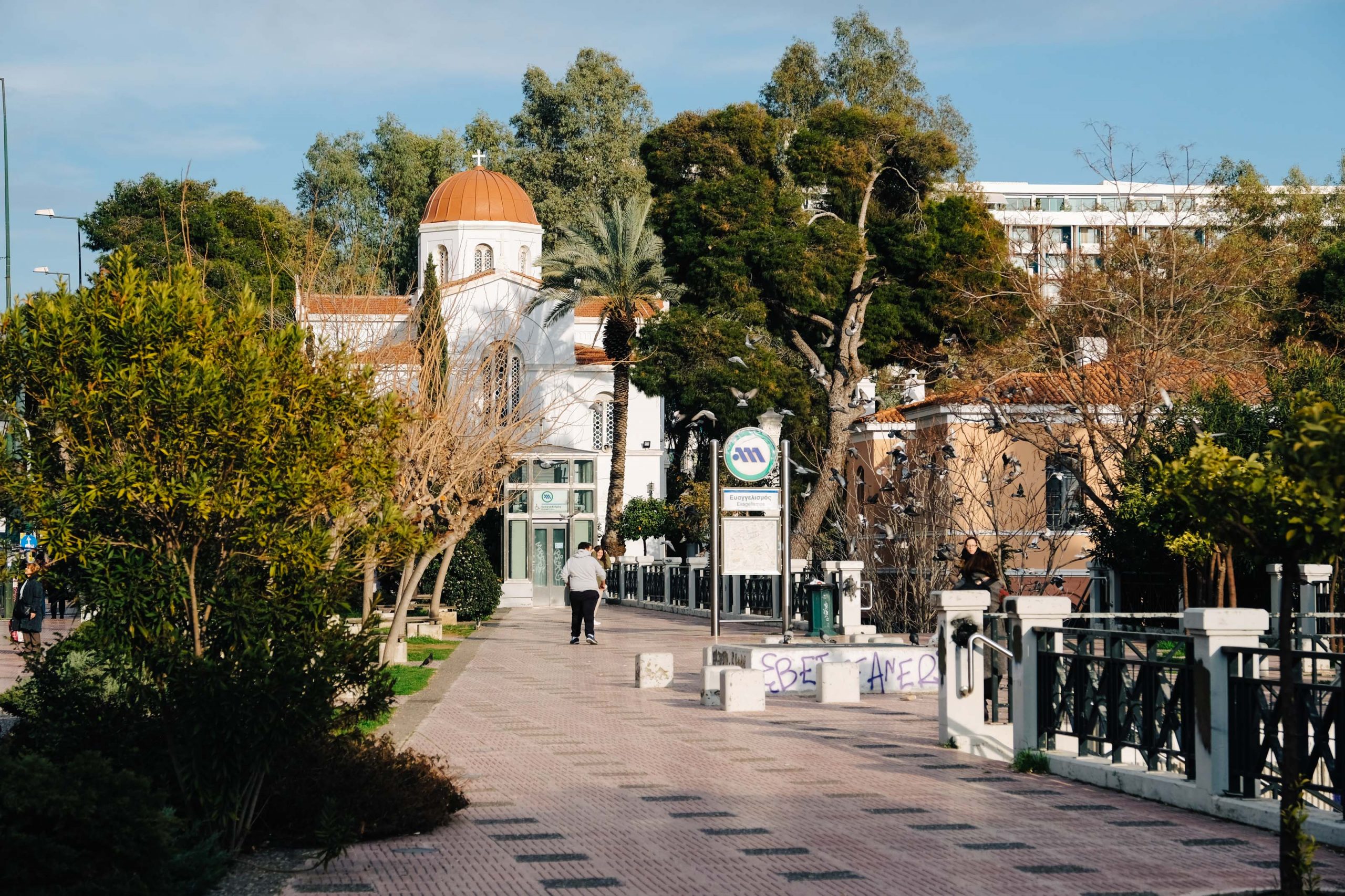 Evangelismos metro station - Line 3